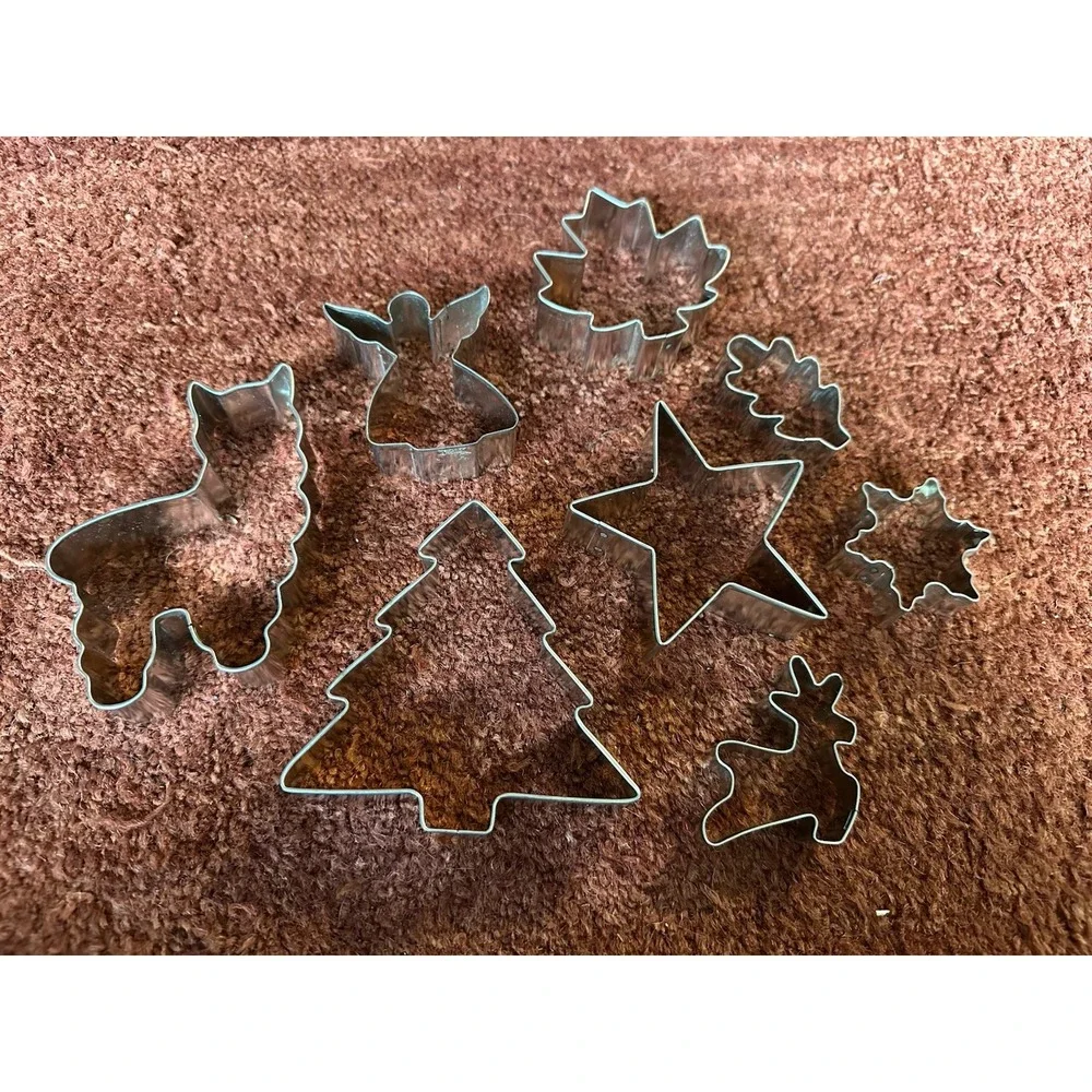 Aluminum Tin Cookie Cutters Snowflake Leaves‎ Angel Star Lhama Reindeer